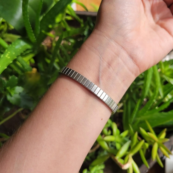 Vintage Dumont 17 Jewels Incabloc Watch - Picture 5 of 8